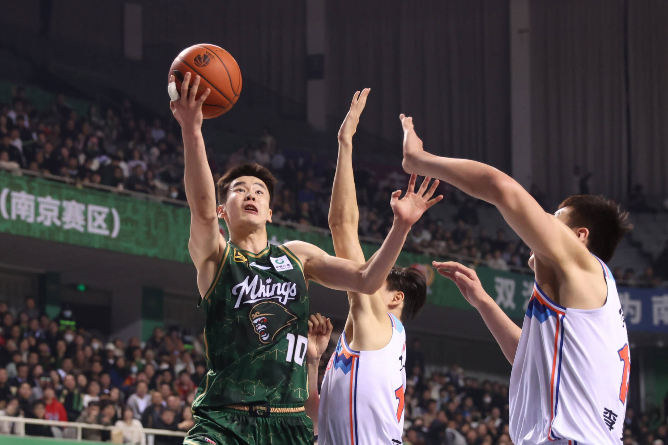 辽宁男篮势不可挡，再次获得胜利