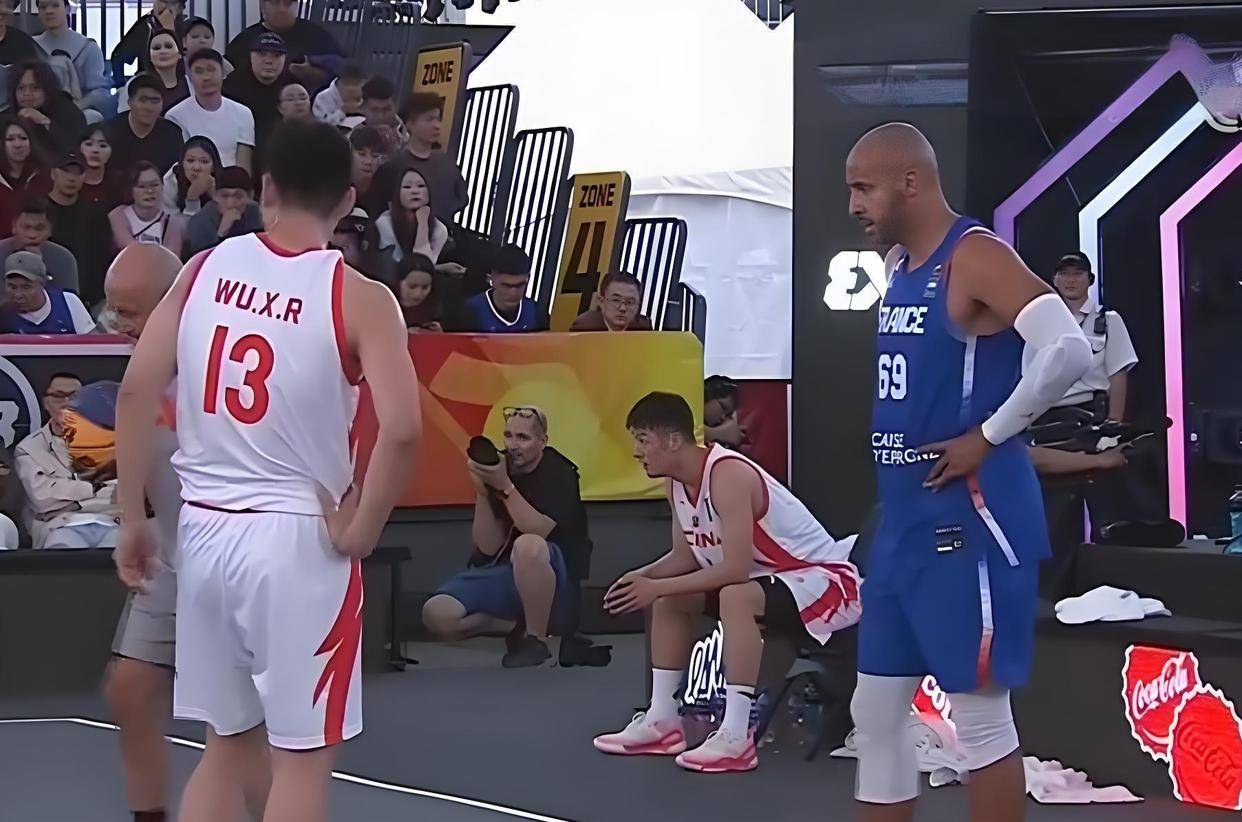 开云体育在线-日本球队在关键时刻取得胜利，晋级淘汰赛