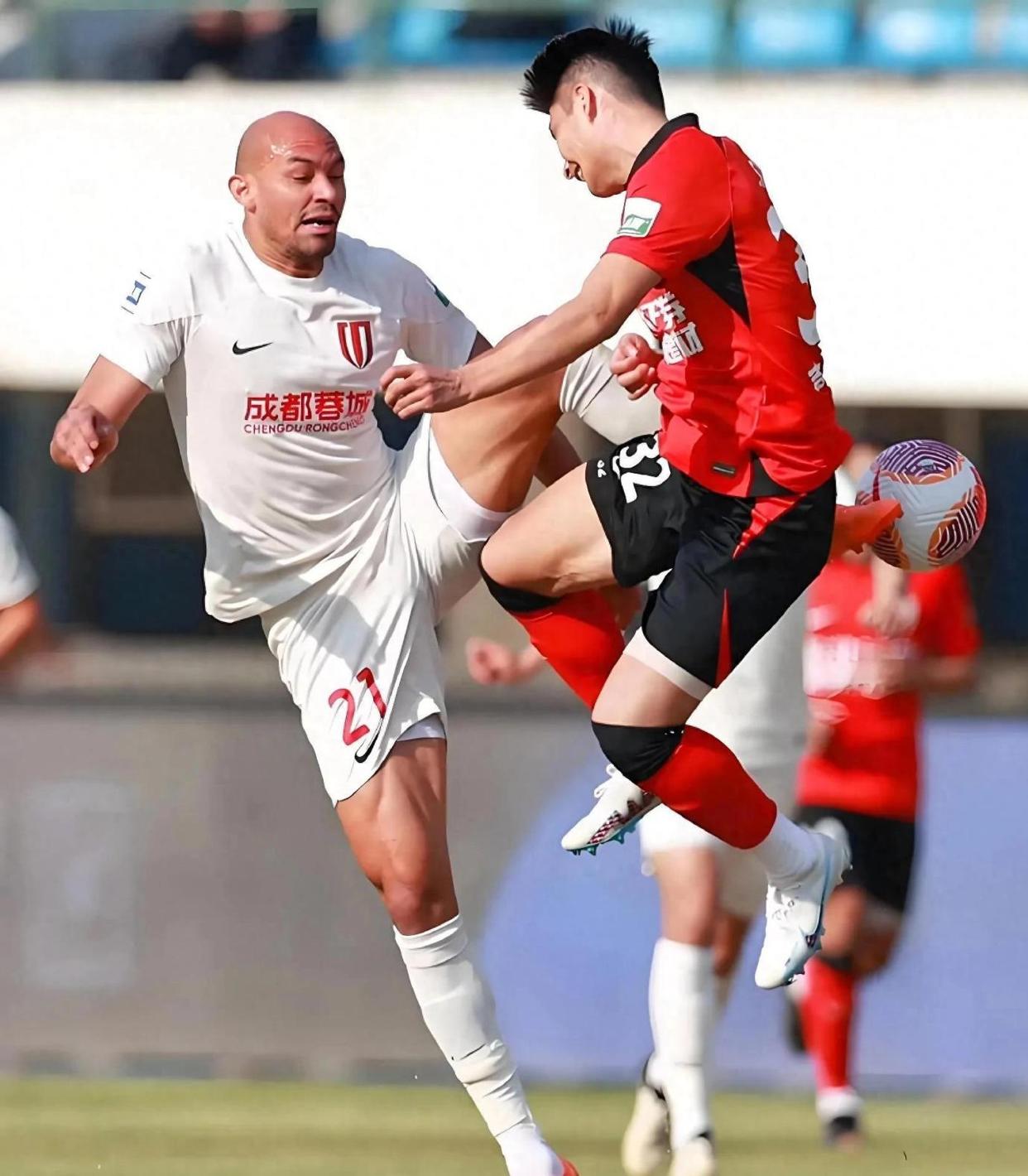 关于长春亚泰主场不敌青岛好运城，遭遇连败的信息