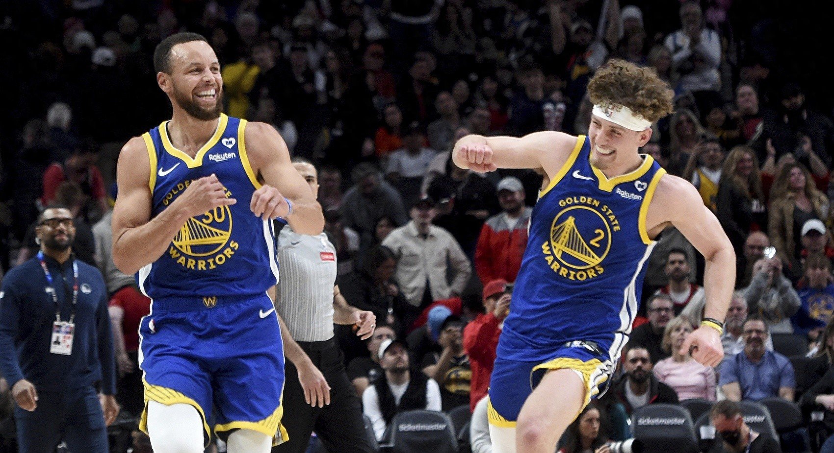 开云下载-关于得克斯特主场击败对手，取得关键三分的信息