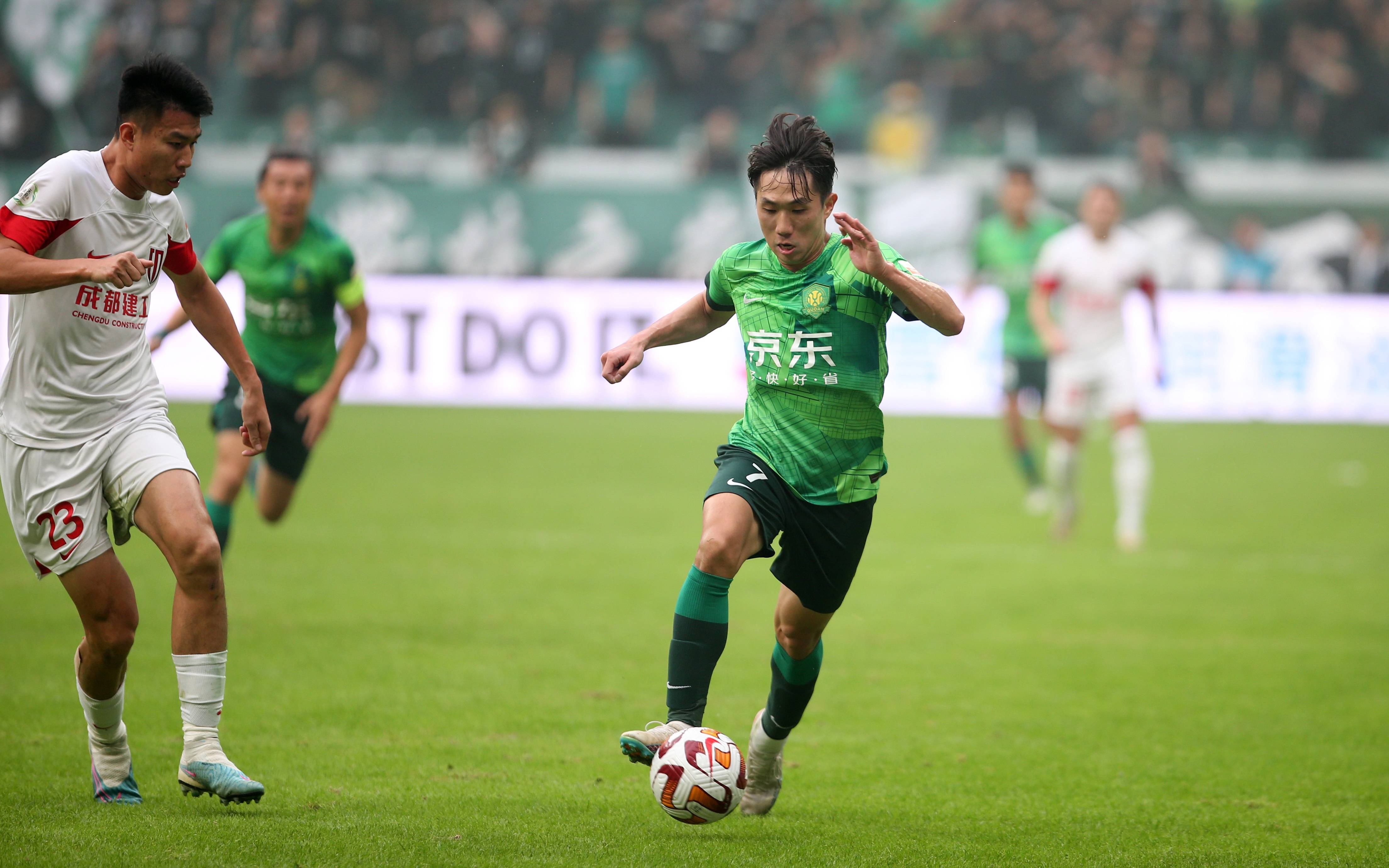 北京国安球员合力训练,锻炼体能的简单介绍 北京国安球员合力训练,锻炼体能的简单介绍