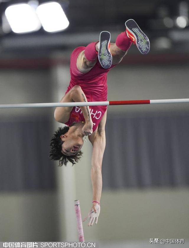 开云体育入口-田径选手冲刺如闪电，斩获铜牌的简单介绍