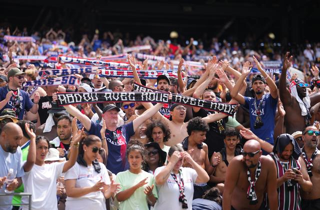 切尔西队在英格兰足球锦标赛中获胜 切尔西队在英格兰足球锦标赛中获胜