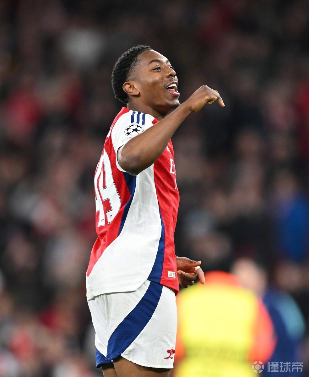 开云体育入口-阿森纳球员表现出色，主场演绎完美胜利