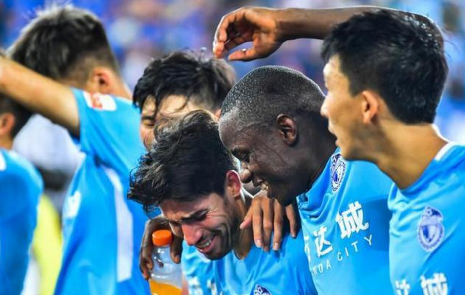 开云体育在线-大连一方挑战广州富力，激烈对决即将上演的简单介绍