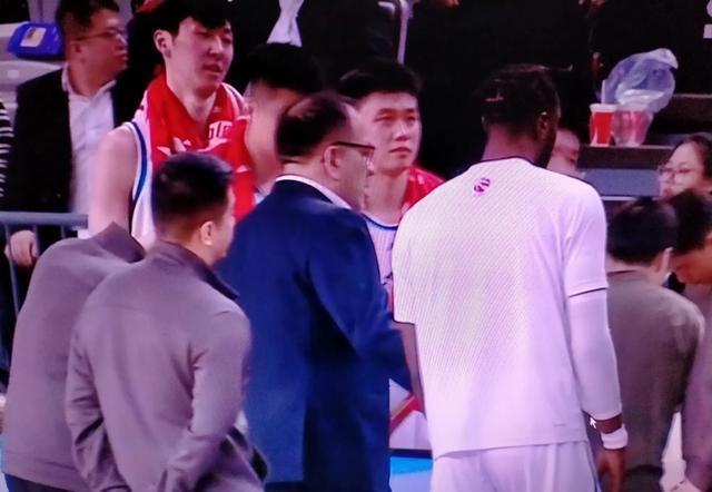 开云体育app-新疆队打败对手，赢得激动人心的胜利的简单介绍