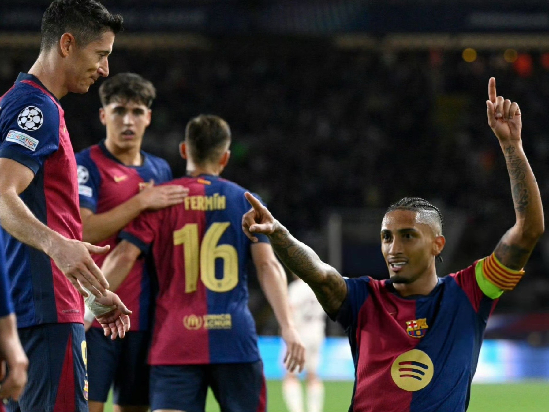 开云APP-巴塞罗那主场战平拜仁慕尼黑，互交白卷