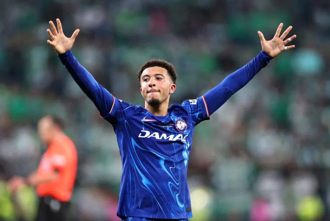 切尔西客场止颓，保住欧战席位