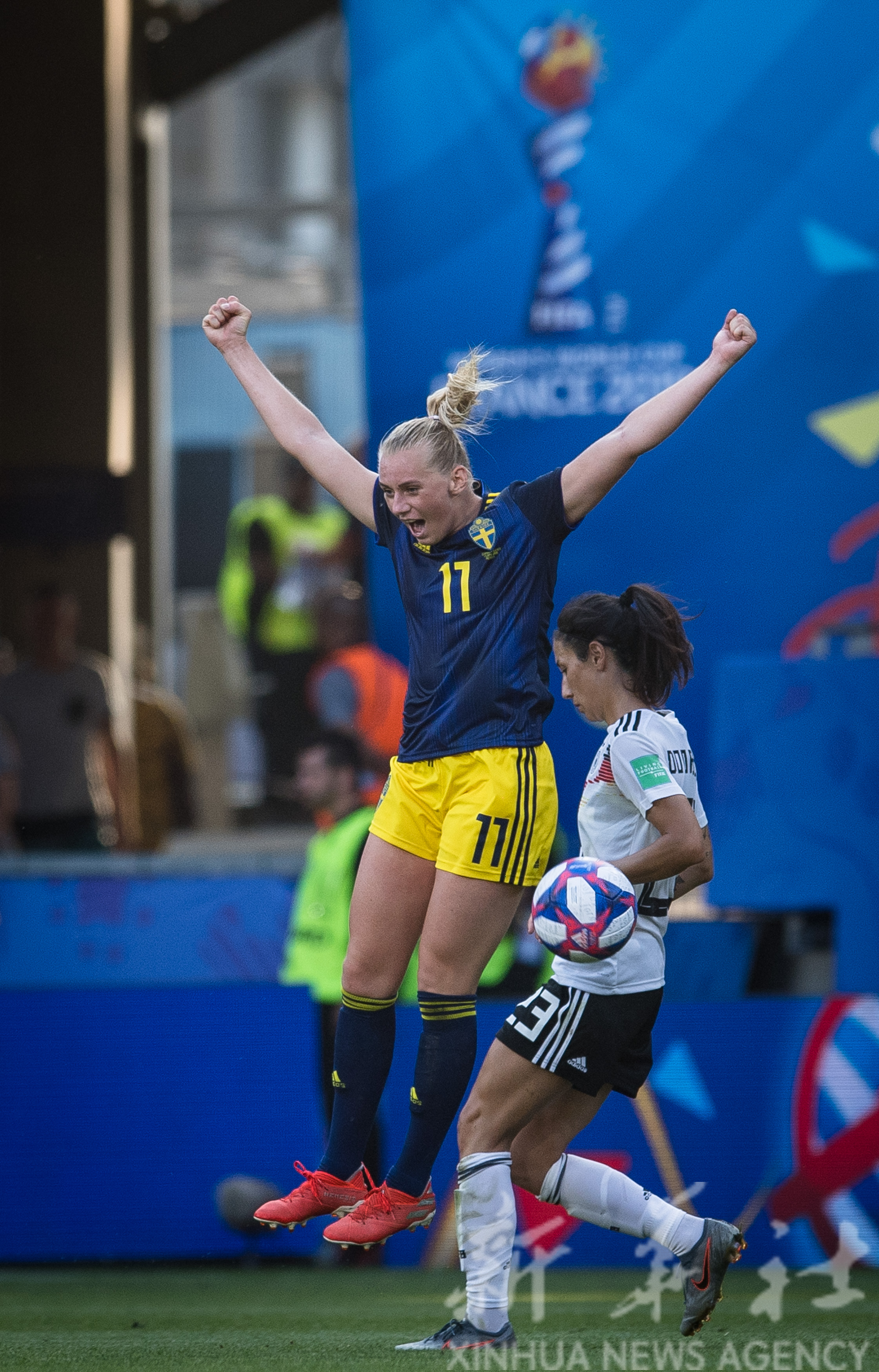 包含乌克兰队胜过科威特队，晋级女足强的词条