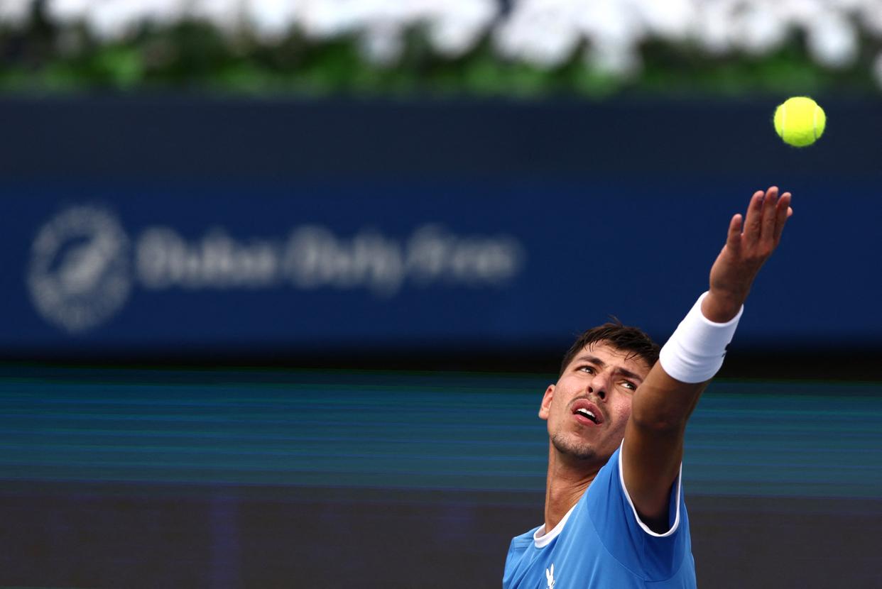 开云体育平台APP-迪拜举行网球比赛，国家队表现惊险