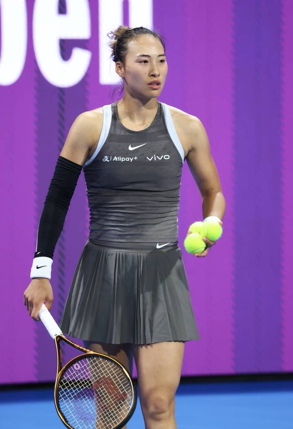 迪拜举行网球比赛,国家队表现关键 迪拜举行网球比赛,国家队表现关键