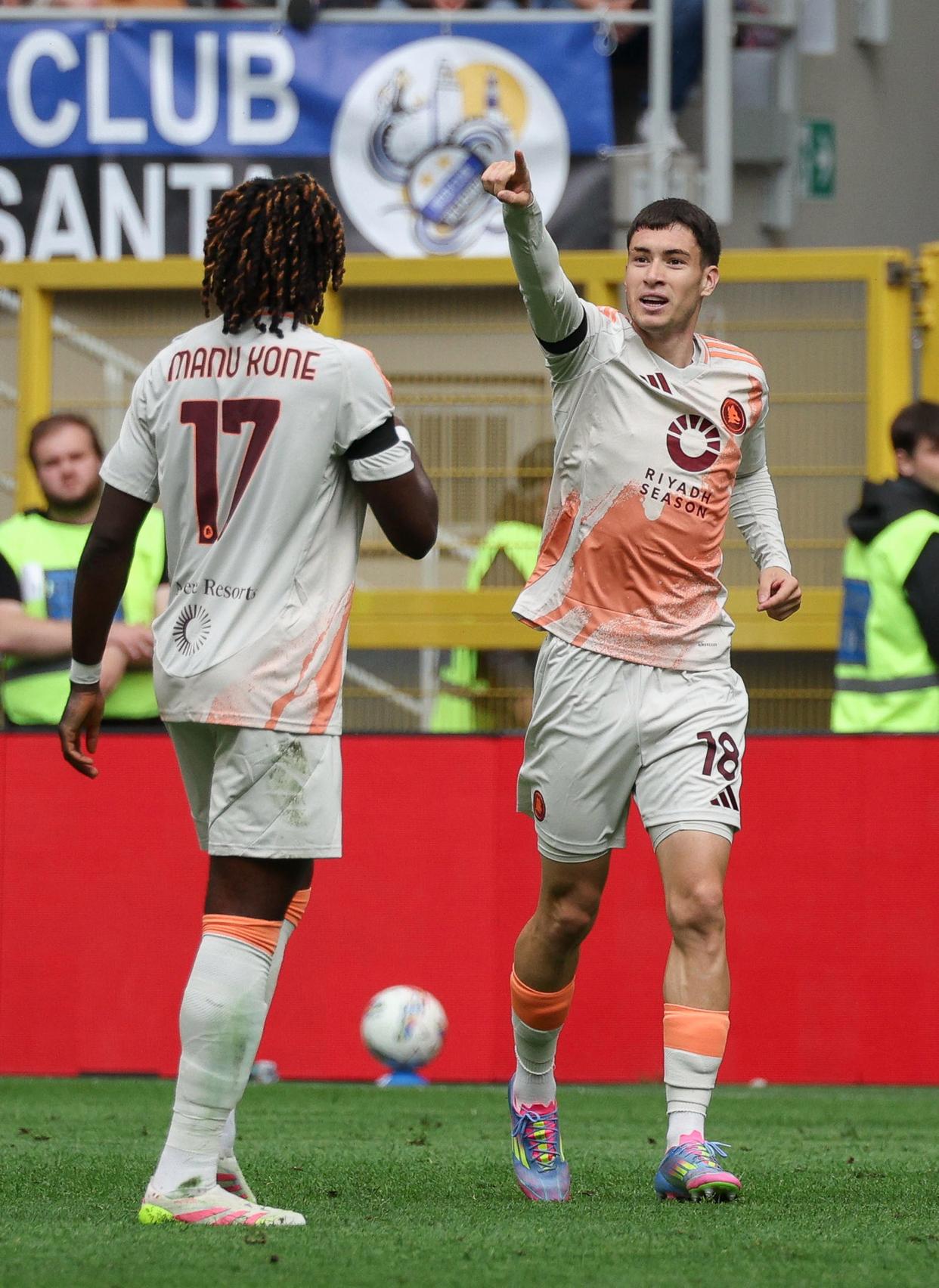 罗马击败对手，奔向意甲前十