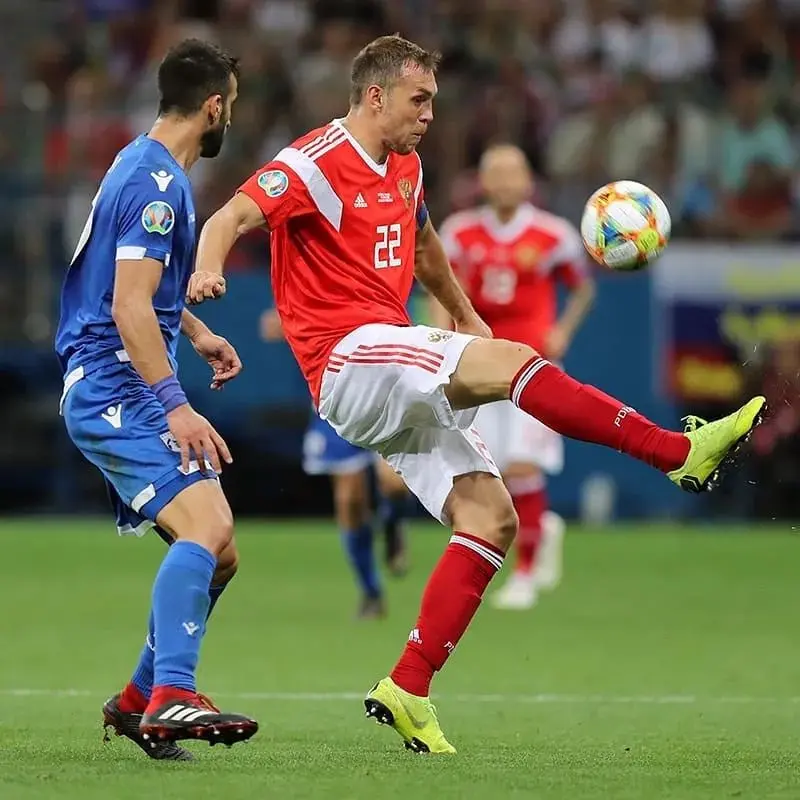 俄罗斯足球队在国家联赛遇到困难