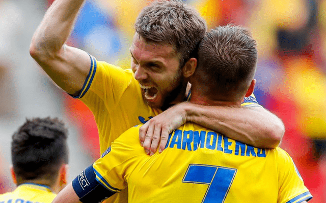 乌克兰队在欧洲预选赛中取得关键分，晋级