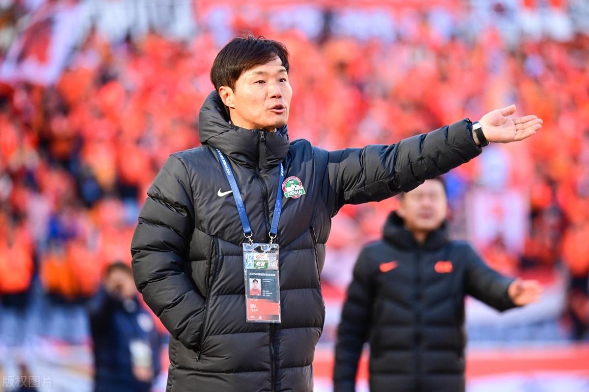 开云下载-河南队主帅大胆调整,带队获得胜利！