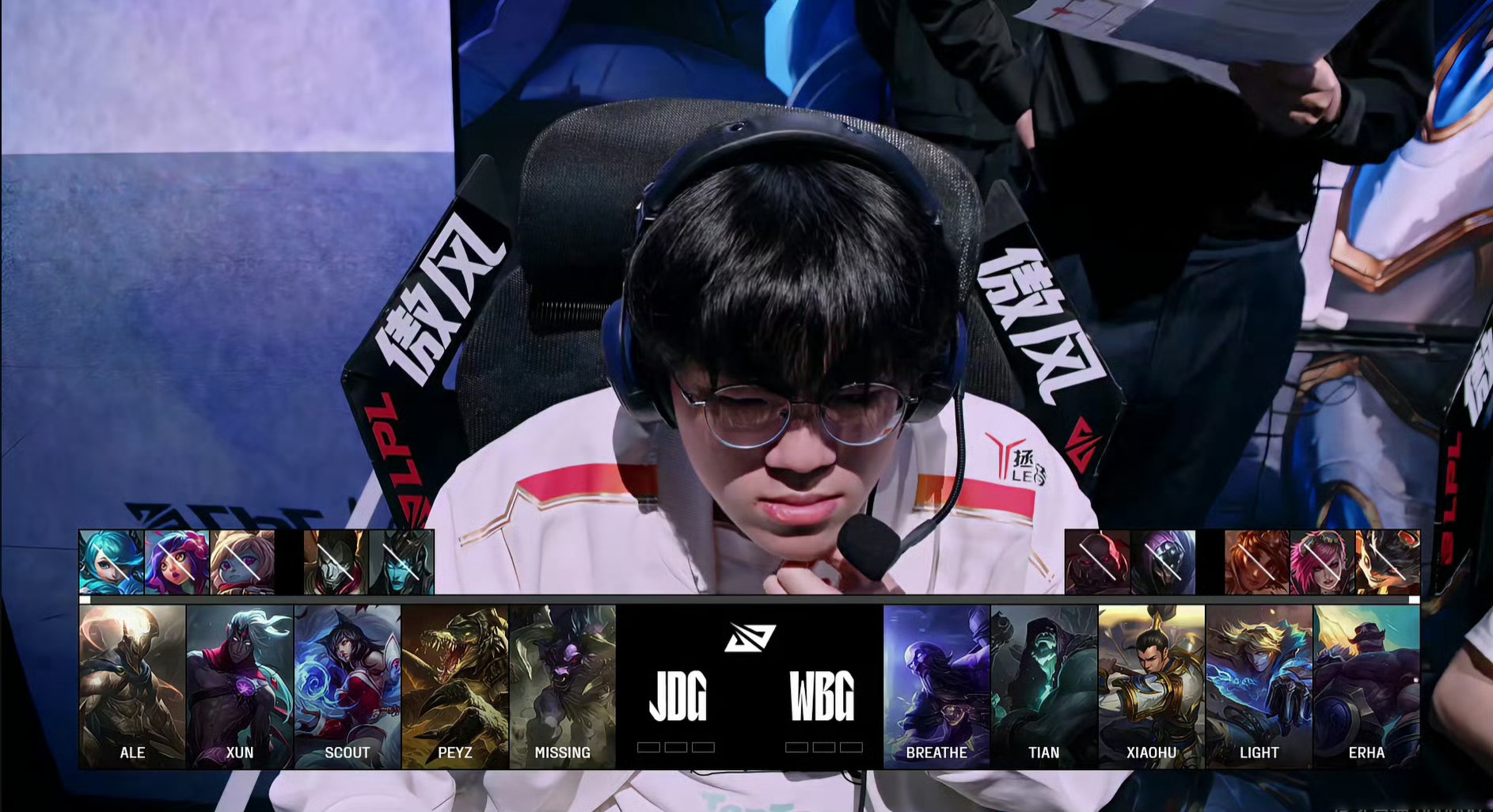 开云体育-JDG险胜WBG，Deft成为全场焦点小组赛2:1（洛杉矶）