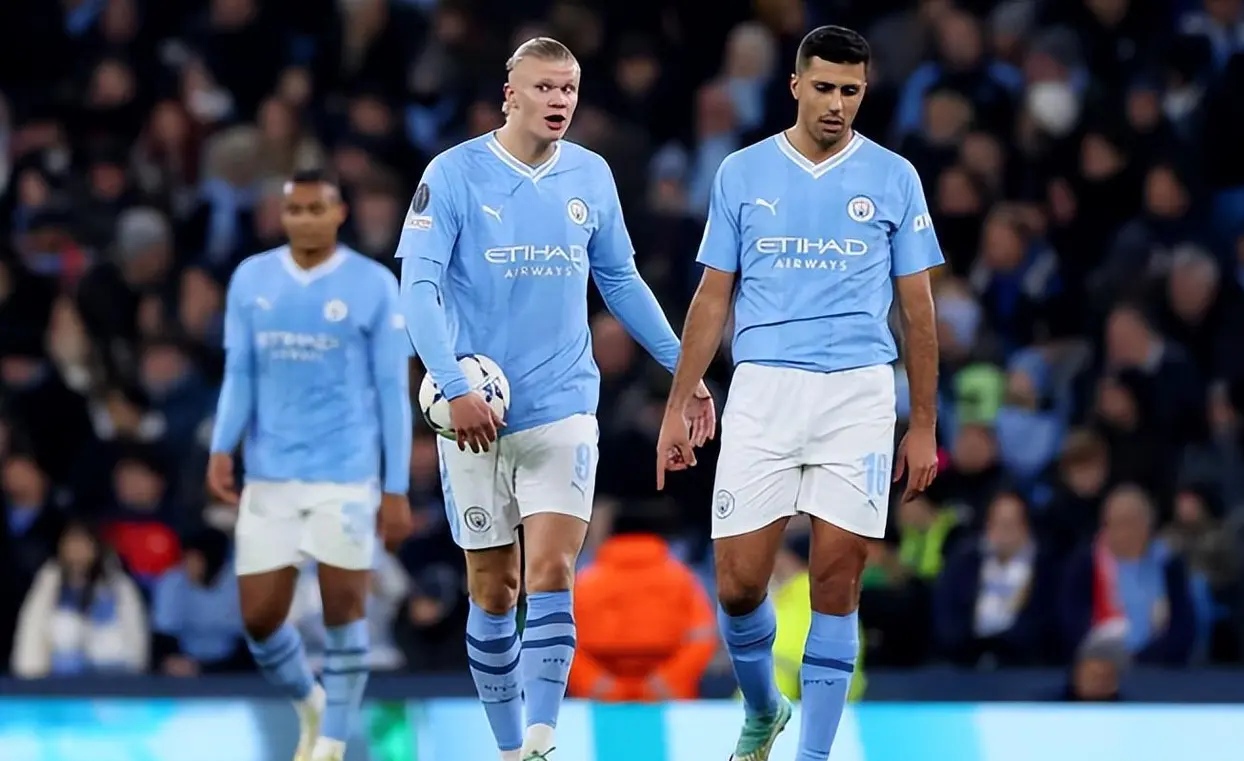 开云体育app-HKA绝杀G2，Caps团战一打五小组赛2:0（巴黎）