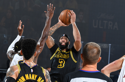 开云体育中国-包含美国网球队绝地反击英国网球队，穆雷统治全场的词条