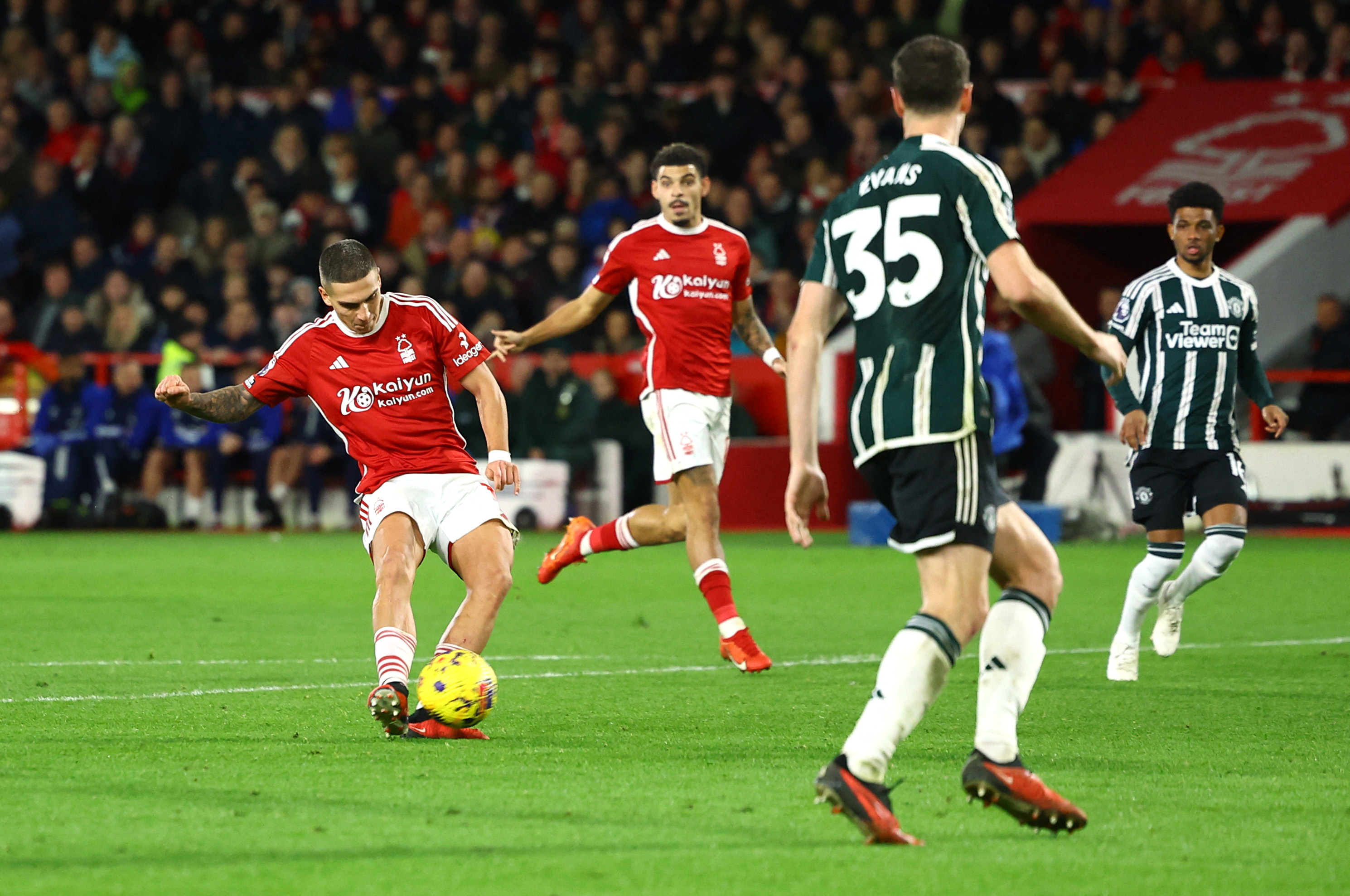 开云体育官方网站-意大利绝地反击曼联，博格巴2关键制胜的简单介绍