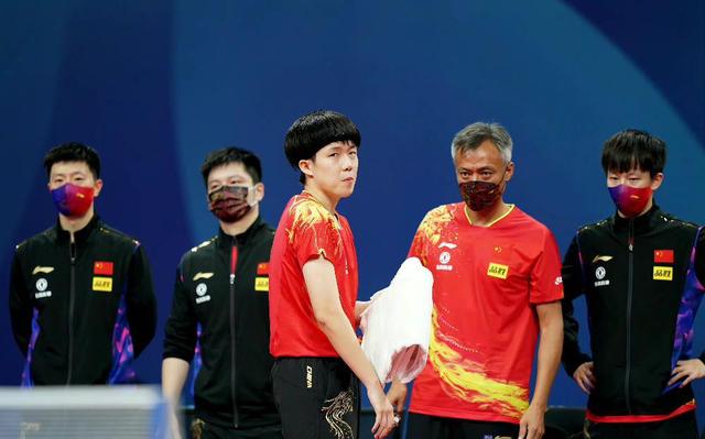 开云官网-中国队完胜法国队，奥恰洛夫惊艳四座